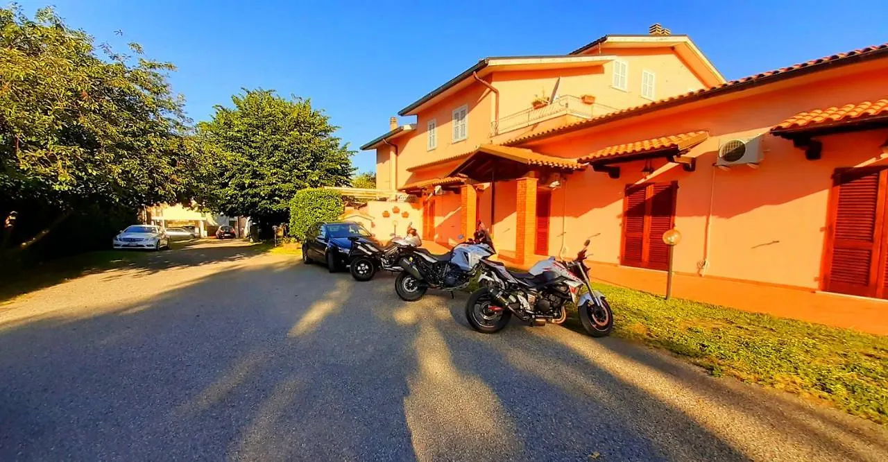 Villa Etruria Guest House Pitigliano 0*,