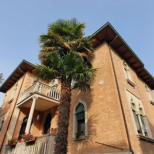 villa-berghinz.hotelinveneto.com/