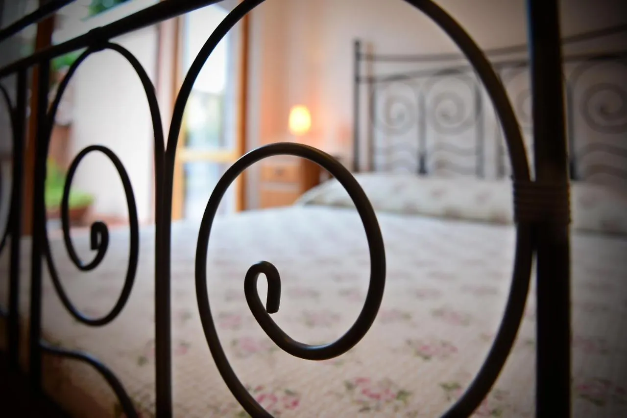 Villa Etruria Guest House 皮蒂利亚诺